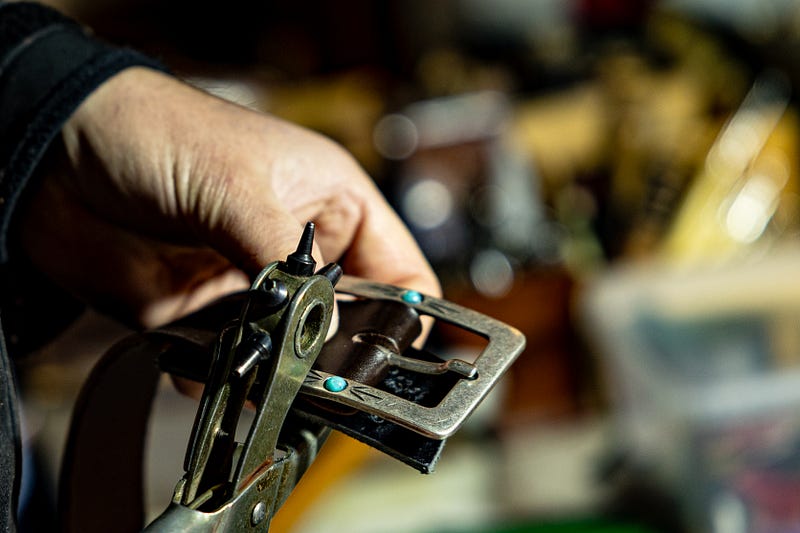 Visita Ayllón y haz un taller de cuero con El Hada Leanan