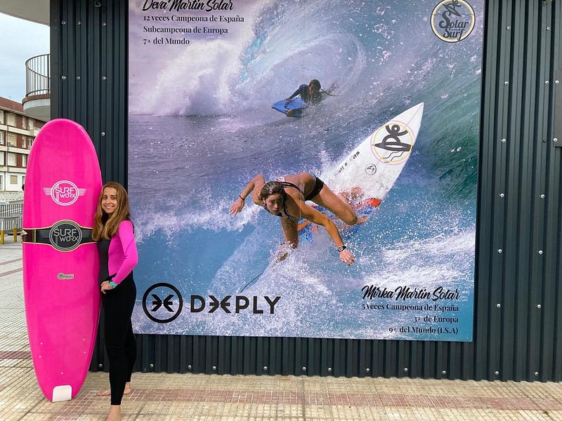 ¿Qué hacer en Suances? Prueba el surf con Solar Escuela de Surf